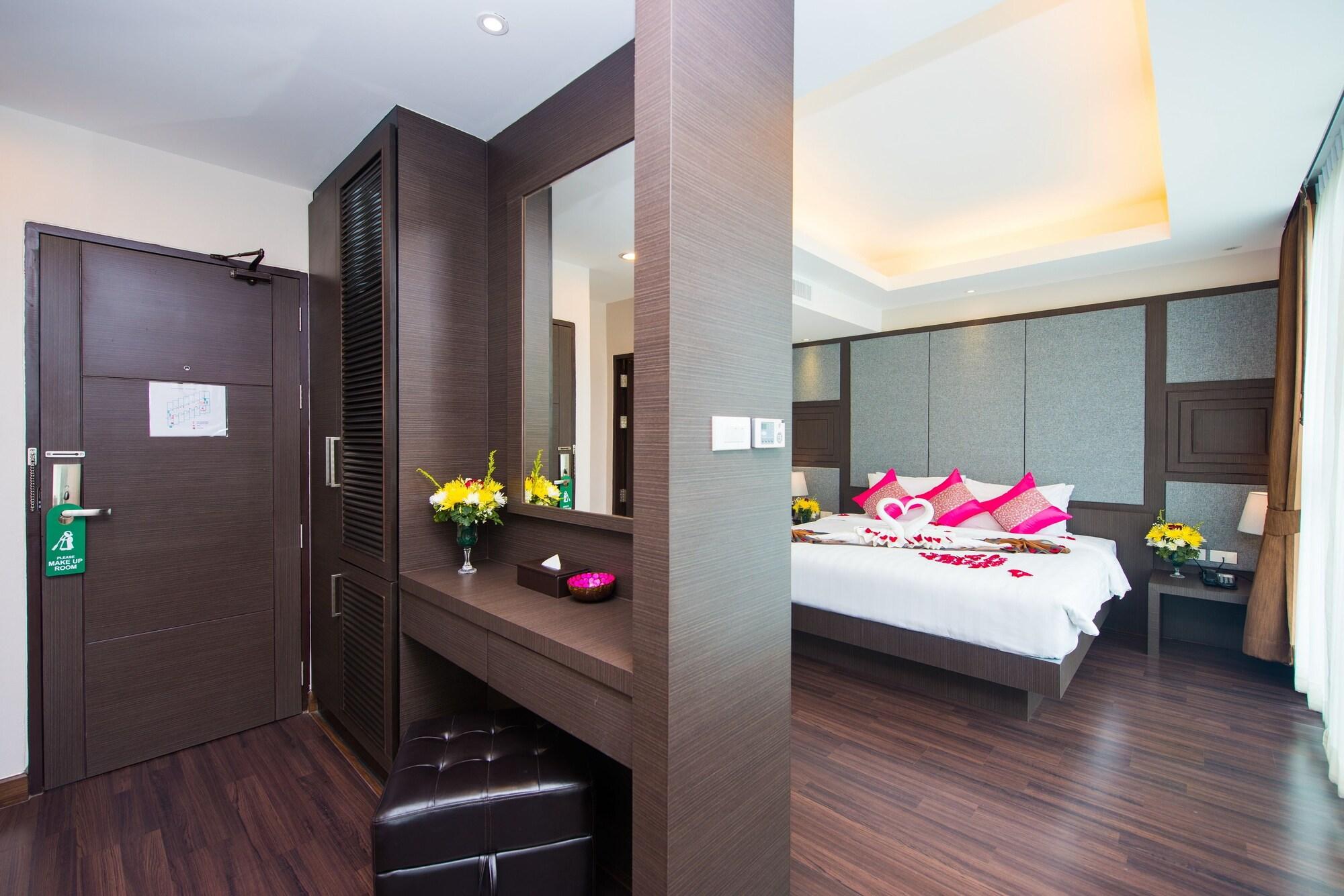 Tetris Hotel Ao Nang Bagian luar foto