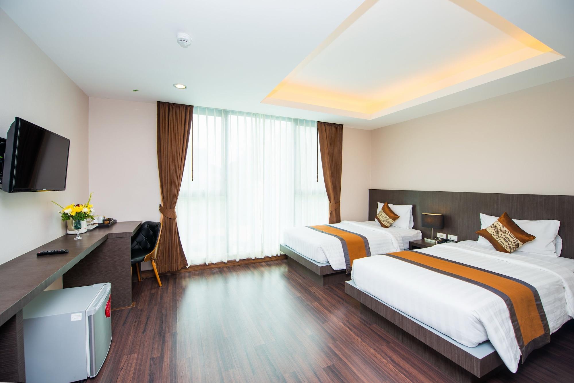 Tetris Hotel Ao Nang Bagian luar foto