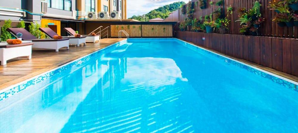 Tetris Hotel Ao Nang Bagian luar foto