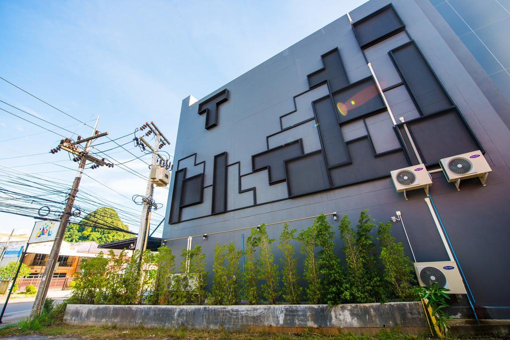 Tetris Hotel Ao Nang Bagian luar foto