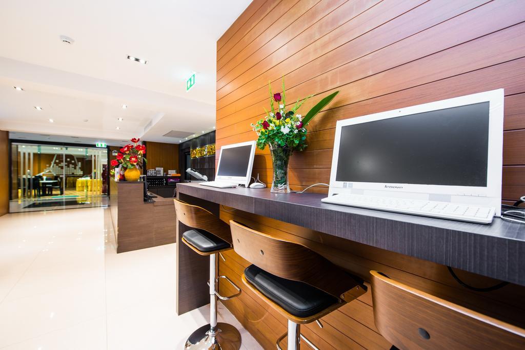 Tetris Hotel Ao Nang Bagian luar foto